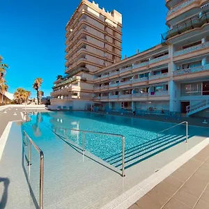 https://apt-la-perla.tenerifehoteles.net
